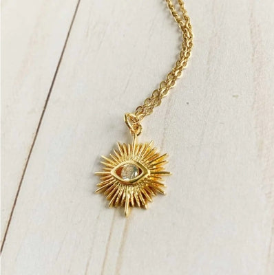 Holly Necklace